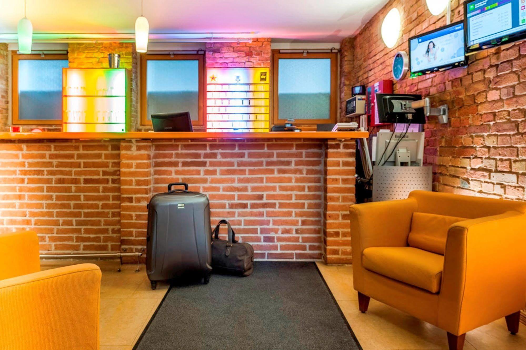 Ibis Styles Berlin City Ost Інтер'єр фото